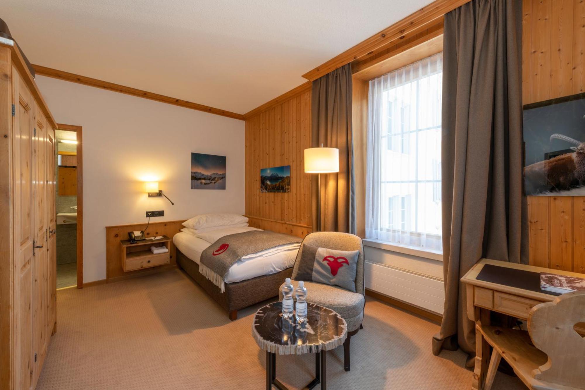 Edelweiss Swiss Quality Hotel Sils Maria Pokój zdjęcie
